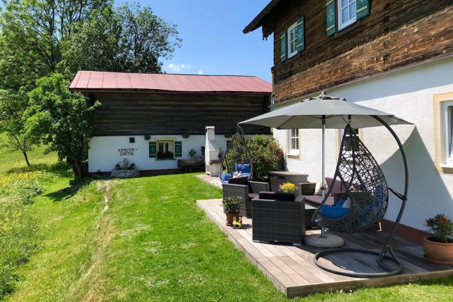 Chill-Lounge für laue Sommerabende im Gögl-Gut