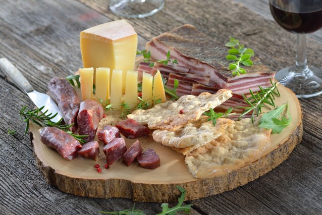 Almjause © shutterstock.com